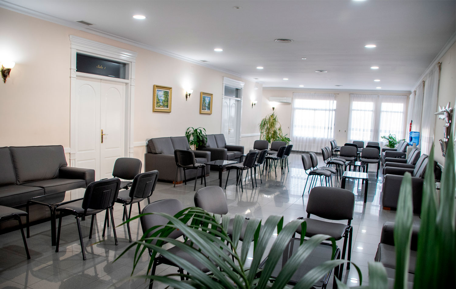 tanatorio-cabeza-del-buey-instalaciones02